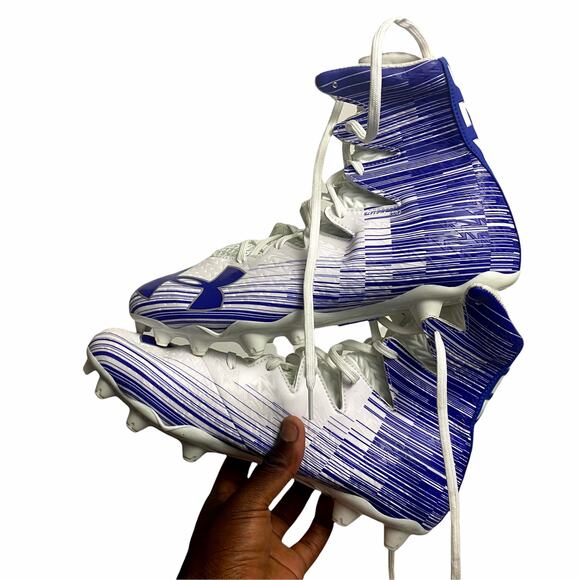 New Under Armour Football Cleats 10 - Picture 2 of 4